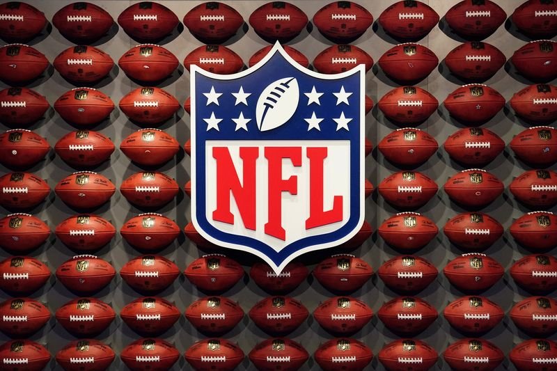 © Reuters. FILE PHOTO: The NFL logo is pictured at an event in the Manhattan borough of New York City, New York, U.S., November 30, 2017. REUTERS/Carlo Allegri/File Photo