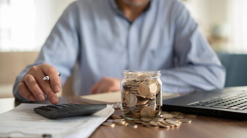 How to Invest Like a Millionaire